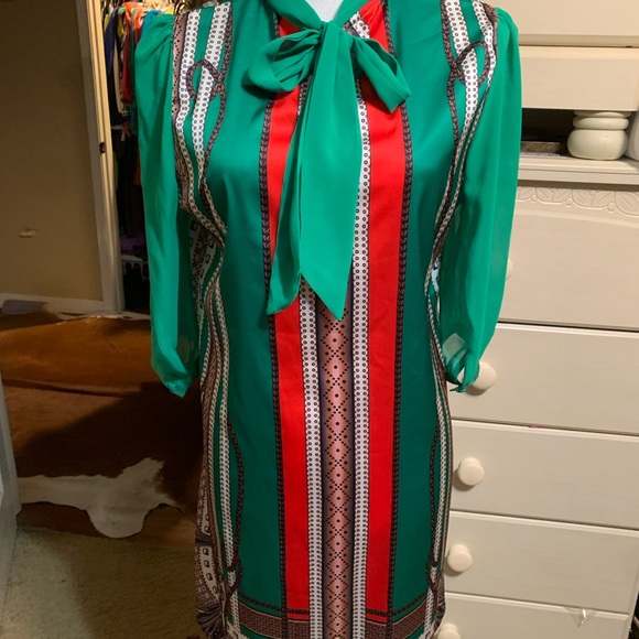 fasion Dresses & Skirts - Green Long-Sleeve Bow-Tie Patterned Women's Dress